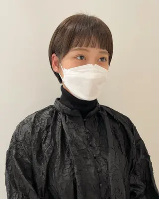ショート カラー ベージュ🤎透明感 カラー🤎anriのヘアスタイル