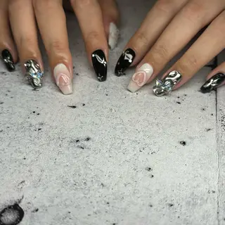 ネイル 𝐫𝐚𝐢 𝐧𝐚𝐢𝐥の眉毛・アイブロウイメージ