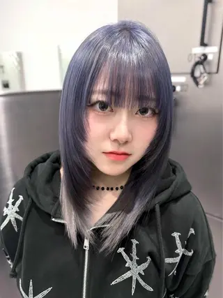 カラー 𝐥𝐚𝐲𝐞𝐫 韓⛓️ ブリーチのヘアスタイル