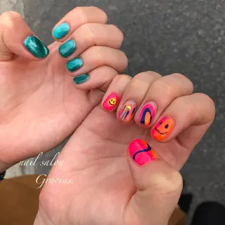 ネイル Gracias. rieのネイルデザイン