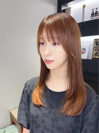 セミロング backstage青山店所属・山中 あるのヘアスタイル