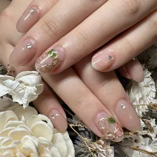 ネイル Le'a シズカのネイルデザイン