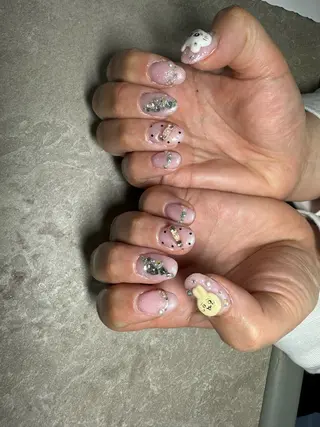 ネイル LAVISH nail salonのネイルデザイン