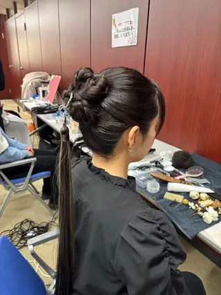 ヘアアレンジ SALOWIN銀座Suite店所属・渡邉 菜那のヘアスタイル