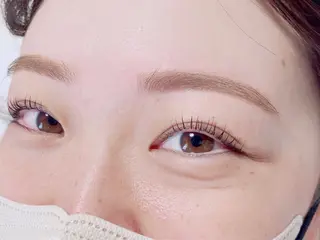 マツエク・マツパ private salon eyes所属・EYES YUNのマツエク・マツパデザイン