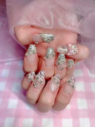 ネイル シェアサロンLei.g(レイジー)所属・3Dアートネイル💗 都築レナのネイルデザイン