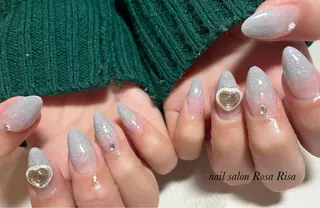 セミロング ネイル ネイルスタジオ シェイクユアハンズのネイルデザイン