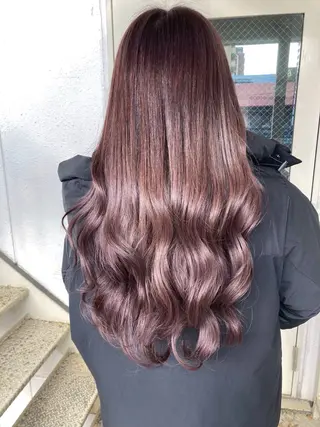 ロング roka ノゾミのヘアスタイル