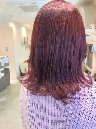 セミロング カラー 松佐 ゆかりのヘアスタイル