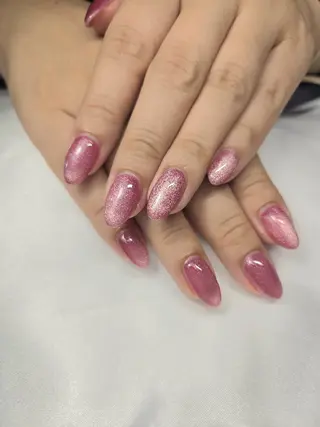 ネイル ネイルサロンベルティ .ひとみのネイルデザイン