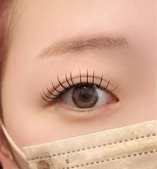 マツエク・マツパ Le'afirst 大阪梅田所属・Le'a first ‎🤍店長yuukaのマツエク・マツパデザイン