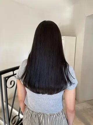 セミロング カラー FERIA桃山台🍑 𝕄𝕖𝕘𝕦のヘアスタイル