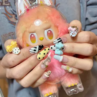 ネイル Yudia Rikaのネイルデザイン