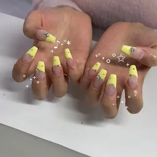 ネイル WOLTOKYO渋谷 yunaのネイルデザイン