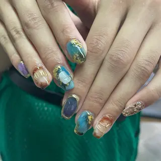 ネイル nailstudio eviz新宿店のネイルデザイン