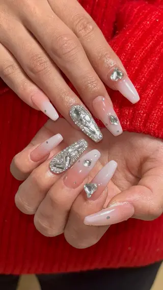 ネイル ネイルサロン Vie+のネイルデザイン