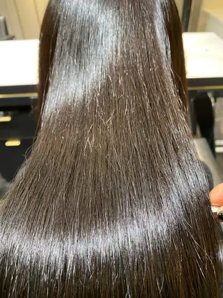 美髪×髪質改善 🖤Yukineのヘアスタイル