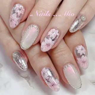 ネイル .Nails Mio 赤羽西ネイルサロンのネイルデザイン