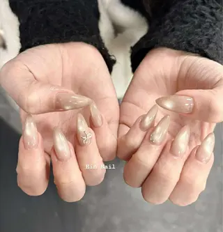 ネイル Hin Nail Osaka所属・Hin Nailsのネイルデザイン