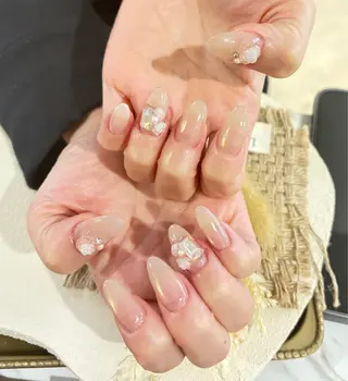 ネイル AngelChris ビューティーサロンのネイルデザイン