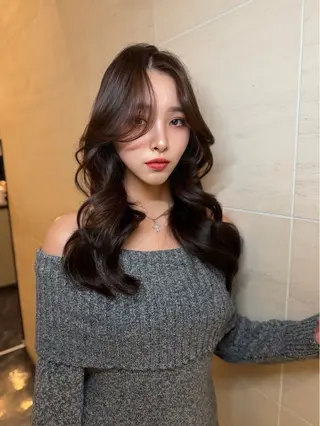 ロング 中韓🇨🇳🇰🇷 🤍TAKAHIROのヘアスタイル