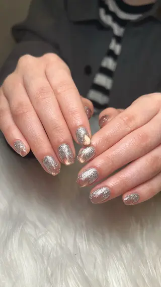 ネイル Shino/ Raynailのネイルデザイン