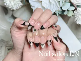 ネイル E.N🦋 長さ出し/持ち込みのネイルデザイン