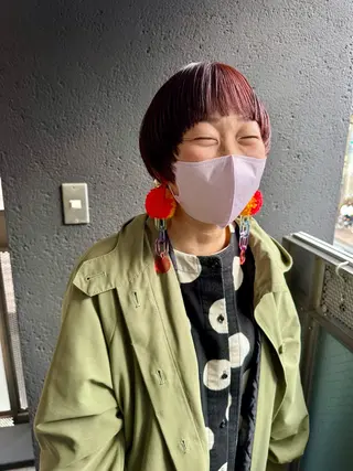 ショート カラー 山口 悟のヘアスタイル