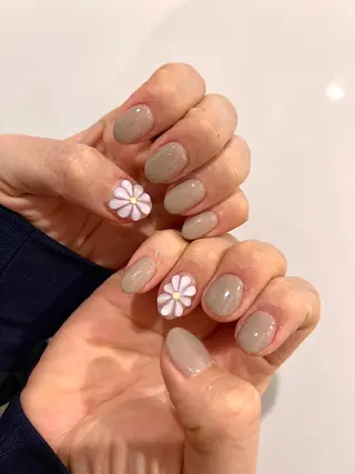 ネイル 黒葛原 めぐみのネイルデザイン