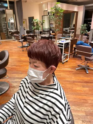 ショート 大阪梅田 稲葉利也斗のヘアスタイル