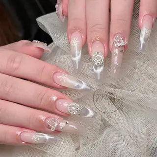 ネイル Maggie Nail🦩のネイルデザイン