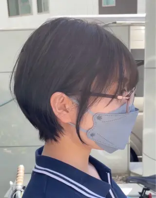 ショート 西形 梨瑚のヘアスタイル