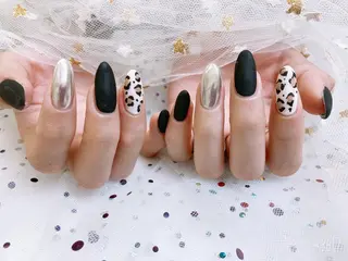 ネイル 🦋ネイルサロン ブラン🌈ゆりのネイルデザイン