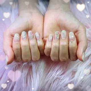 ネイル ネイルサロンキュアイスト所属・キュアイスト アコパラジェル調布のネイルデザイン