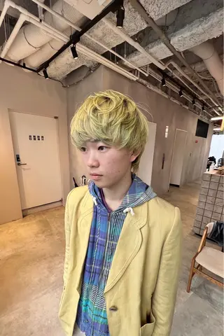 ショート カラー レイヤーカット 古川洋之のヘアスタイル