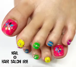 ネイル Hair salon Irie所属・與儀 知佳のネイルデザイン