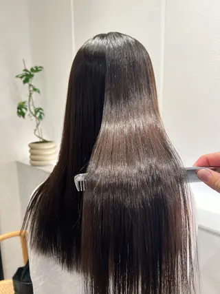 ロング パーマ AIconic nagoya所属・縮毛矯正/ レイヤー/ミディアムのヘアスタイル