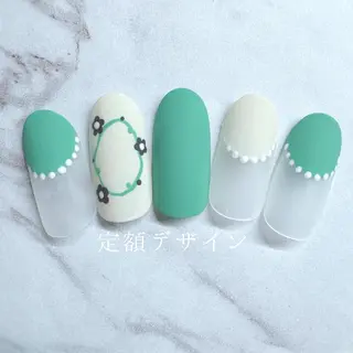 ネイル 柴田 彩のネイルデザイン