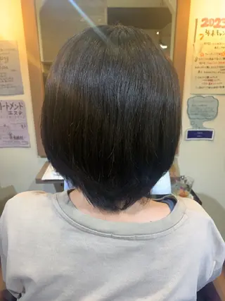 ショート 酒井 美羽のヘアスタイル