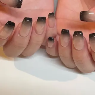 ネイル Manon Yuiのマツエク・マツパデザイン