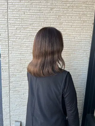 ミディアム 神谷 夏帆のヘアスタイル