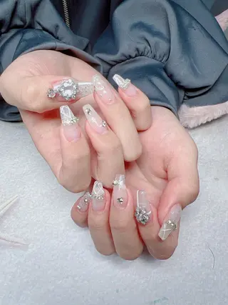 ネイル Le'a シズカのネイルデザイン