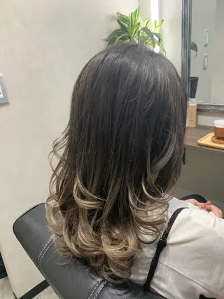 セミロング カラー 松木 護裕のヘアスタイル