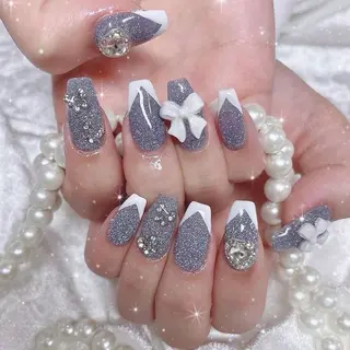 ネイル Lee Nailsのネイルデザイン