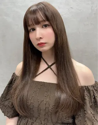 ロング ブリーチダブルカラー ハイライト/山本喜熙のヘアスタイル