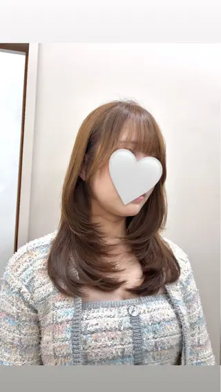 セミロング コトネ🫧 韓国風レイヤーカットのヘアスタイル