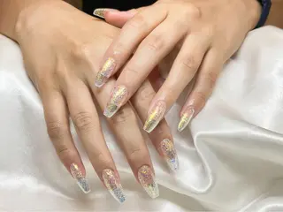 ネイル Ui_Amor (パラジェル)のネイルデザイン