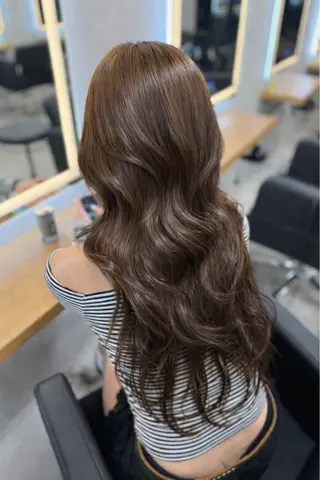 ロング カラー ヘアアレンジ レイヤー×透明感カラ ーHAYATOのヘアスタイル