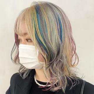 ミディアム カラー デザインカラー/パー マ🦖外岡咲希🦖のヘアスタイル
