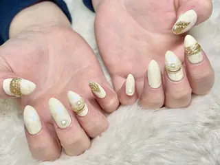 ネイル FILL nail古河店所属・FILL nail SHIORIのネイルデザイン